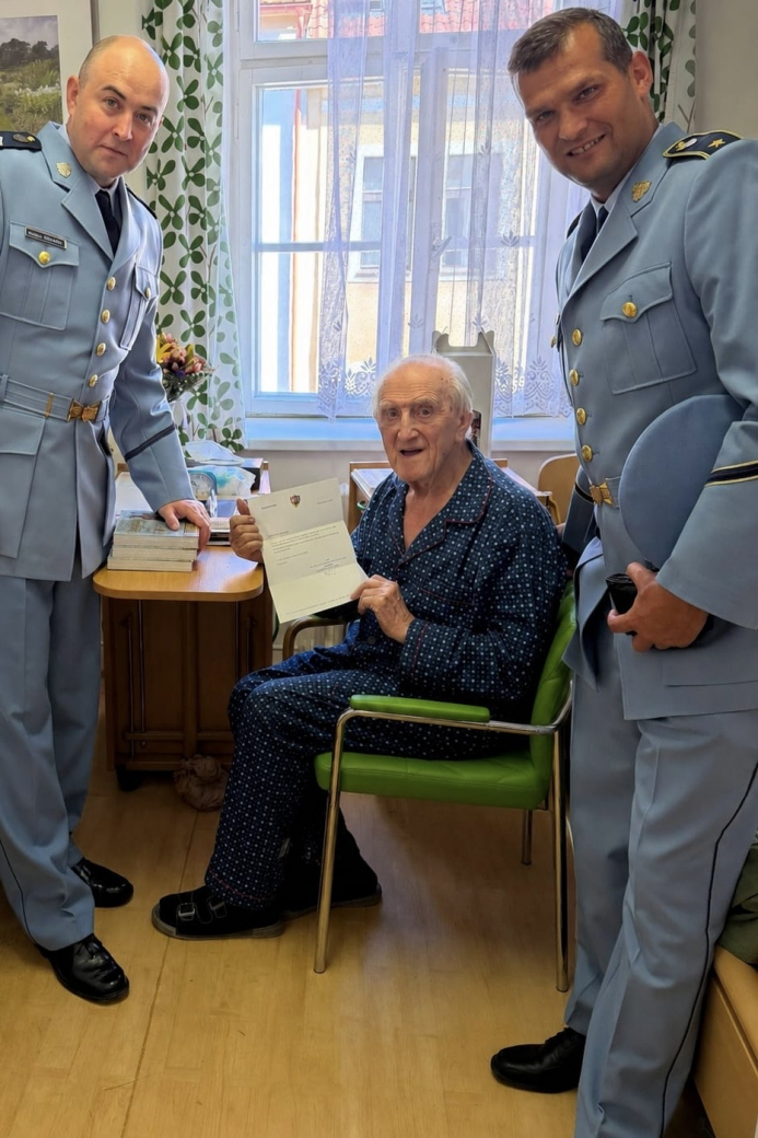 100. narozeniny bývalého Hraďáka pana Stanislava Jakeše