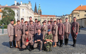 Připomenutí spolupráce mezi Hradní stráží a Českou obcí sokolskou
